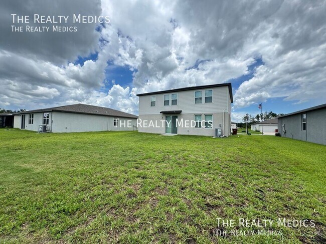 Building Photo - 3505 Bonsilva St