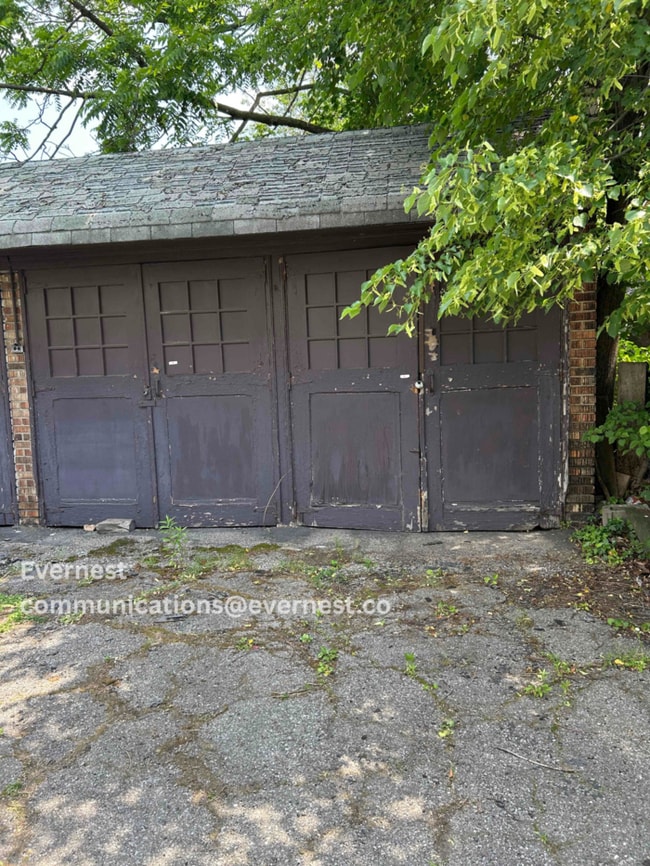 Building Photo - 1203 Norwood Rd
