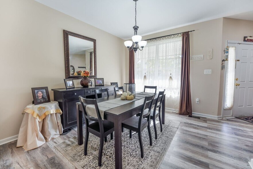 Building Photo - 15575 Catamaran Ct