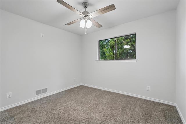 Building Photo - 829 Hunters Creek Dr