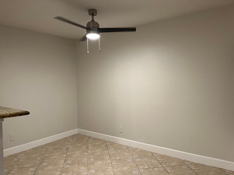Building Photo - 1345 Cabrillo Park Dr