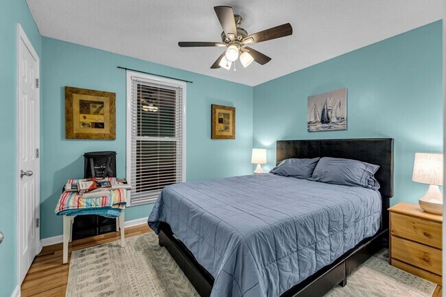 Building Photo - 921 Fitzpatrick Rd