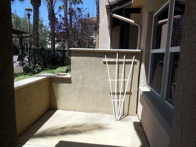 Building Photo - 3355 Shadetree Way