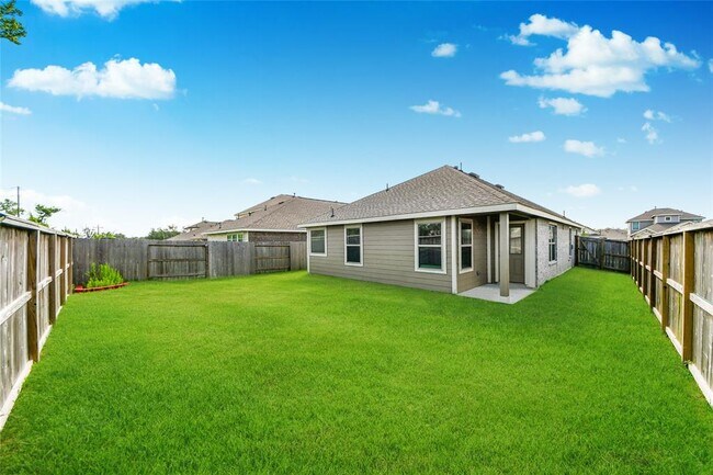 Building Photo - 19348 Villa Mesa Dr