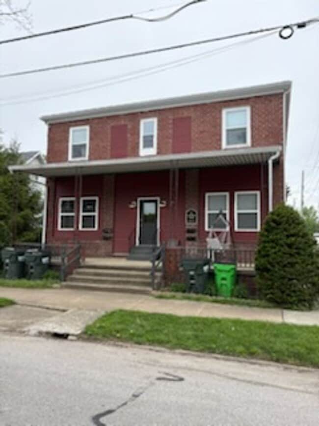 Building Photo - Two bedroom apartment