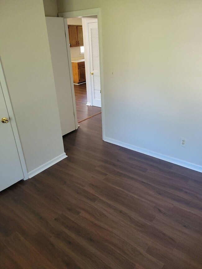 Building Photo - 4113 La Salle Ave