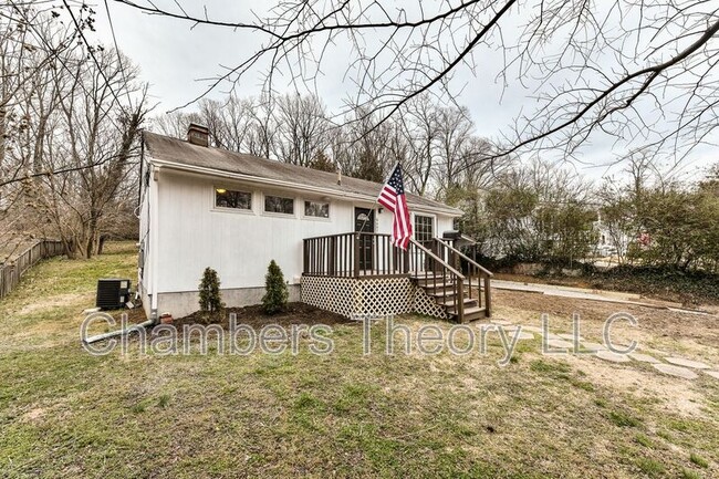 Building Photo - 6607 Berkshire Dr