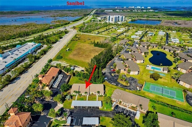 Building Photo - 16840 Sanibel Sunset Ct