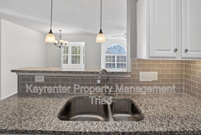 Building Photo - 4280 Cedarcroft Ct