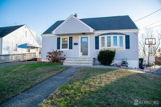 Building Photo - 13 Eberly Pl