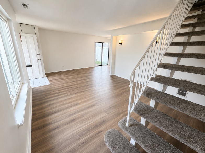 Living Area - 1661 Cornell Dr