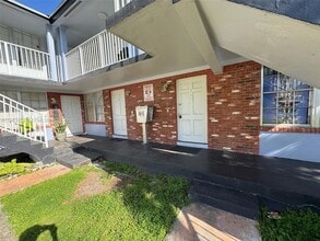 Building Photo - 7841 Dunham Blvd