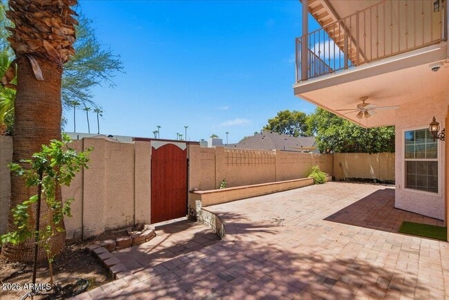 Building Photo - 2157 E Alameda Dr