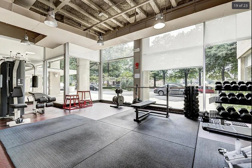 Building Photo - 800 4th St SW