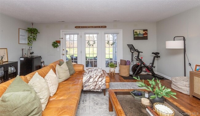 Building Photo - 3 Evergreen Way