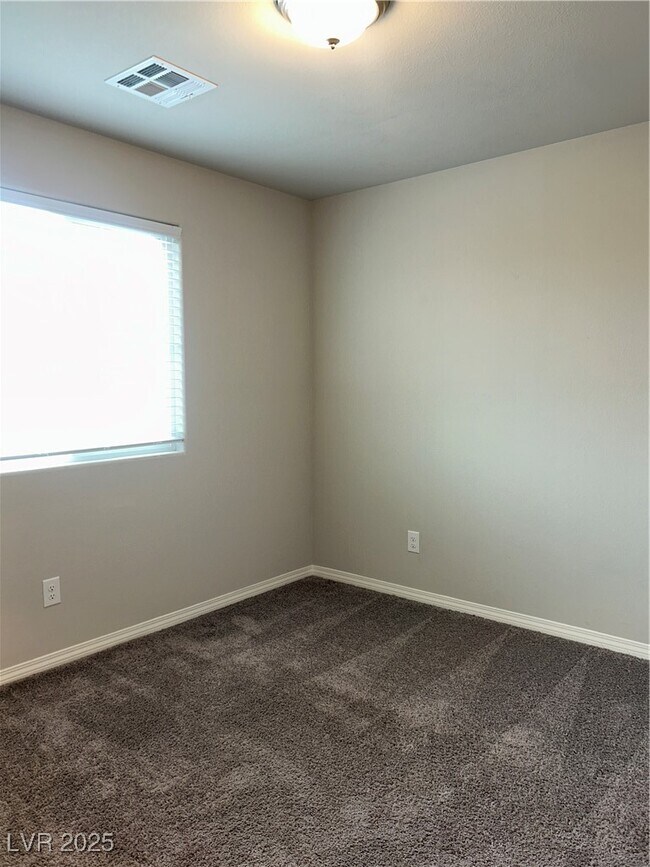 Building Photo - 7858 Morganite Ave