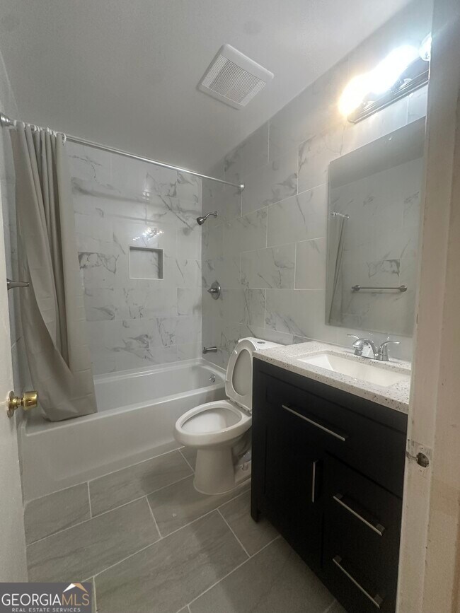 Building Photo - 6575 Wendell Cir