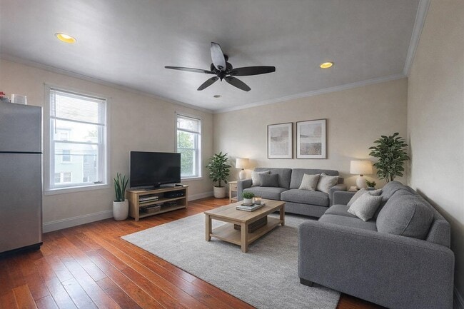 Building Photo - 32 Beacon Ave