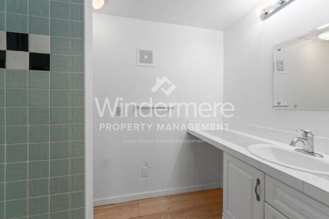 Building Photo - ***Coming Soon*** 4 Bed 3 Bath North Side Home nearly 2400 sq/ft Mead School District