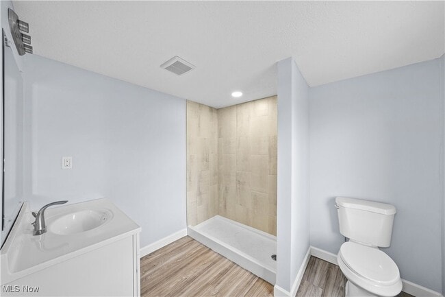 Building Photo - 1765 Merriman Rd