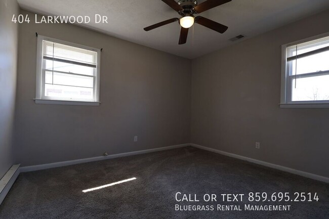 Building Photo - Updated 3-Bedroom Home Near Downtown Lexin...