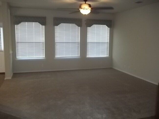 Building Photo - 9731 Common Law