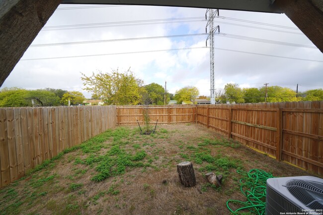Building Photo - 6253 Eddie Way