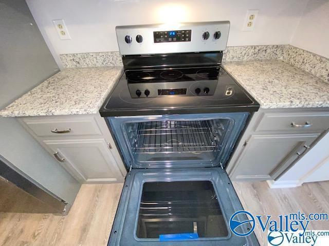 Building Photo - 208 Evalyn St
