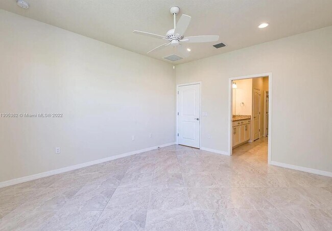 Building Photo - 8196 Hanoverian Dr