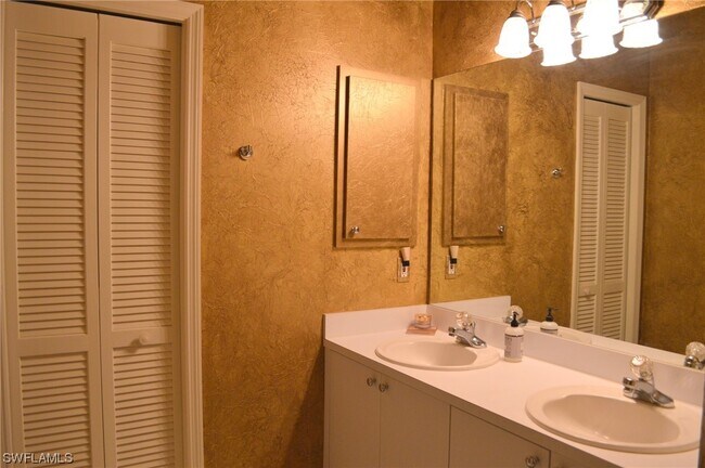 Building Photo - 8055 Tiger Cove