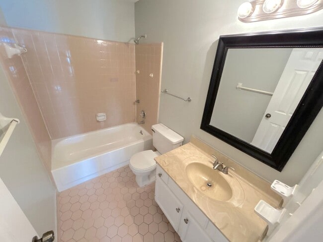 Building Photo - 6234 Midsummer Way