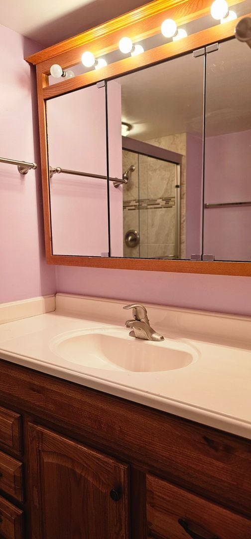 Building Photo - Riverfront Community Resort Style 2/2 Condo