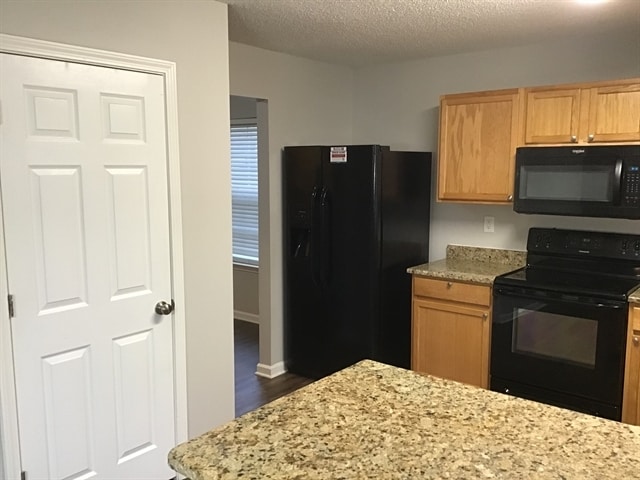 Building Photo - 3125 Teton Dr