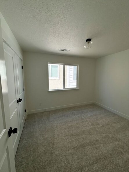 Building Photo - 4553 Ruple Ridge Ln