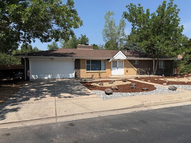 Building Photo - Spacious 2-Bed Home Packed With Comfort and Upgrades