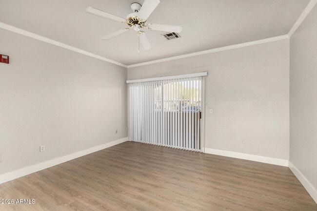 Building Photo - 5401 E Van Buren St