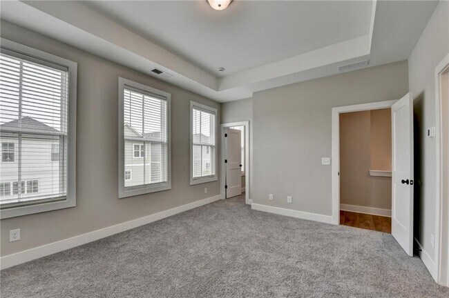 Building Photo - 106 Pinecone Pkwy