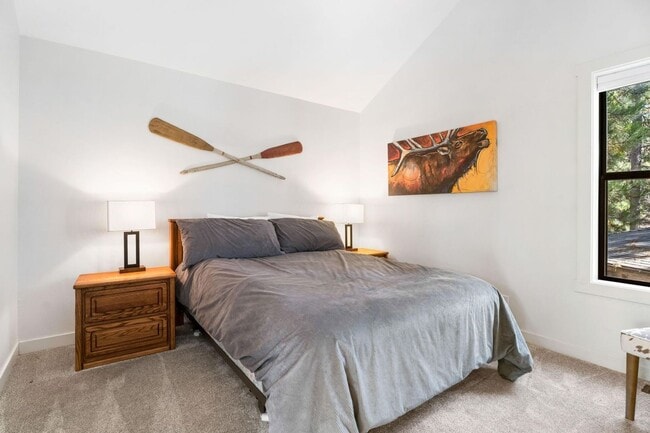Building Photo - #11 Deer Lane, Sunriver OR 97707 - Long Te...