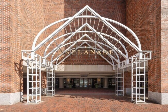 Building Photo - 75-83-83 Cambridge Pkwy