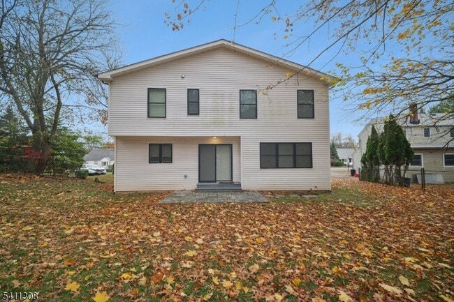 Building Photo - 134 Hillside Ave