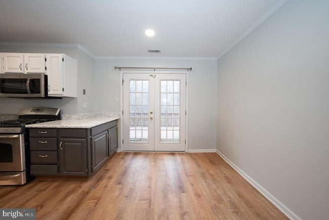 Building Photo - 26 Rampart Dr