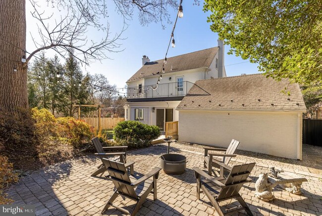 Building Photo - 4105 17th St NW