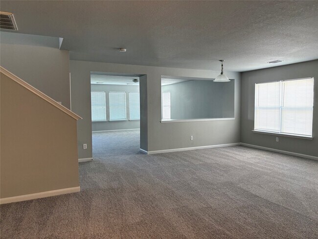 Building Photo - 11423 Sugar Bowl Dr