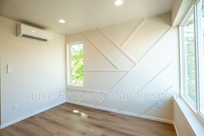 Building Photo - 1569 NW 63rd St