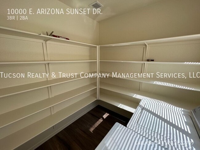 Building Photo - 10000 E Arizona Sunset Dr