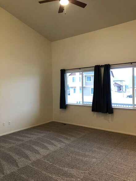 Building Photo - 622 Rosedale St