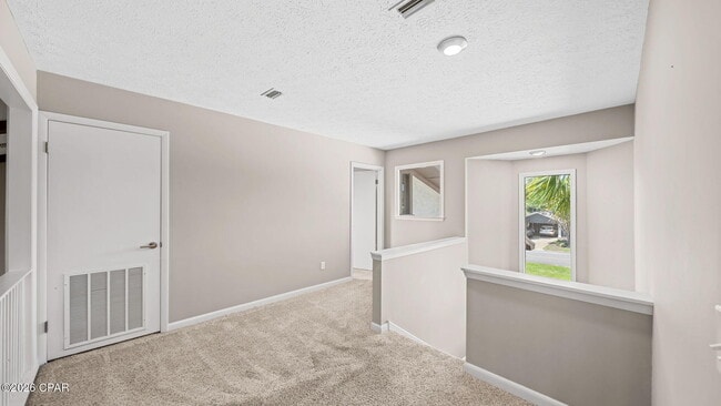 Building Photo - 134 Marlin Cir