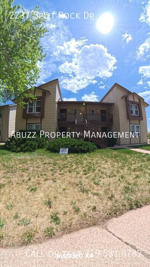 Primary Photo - 2237 Split Rock Dr