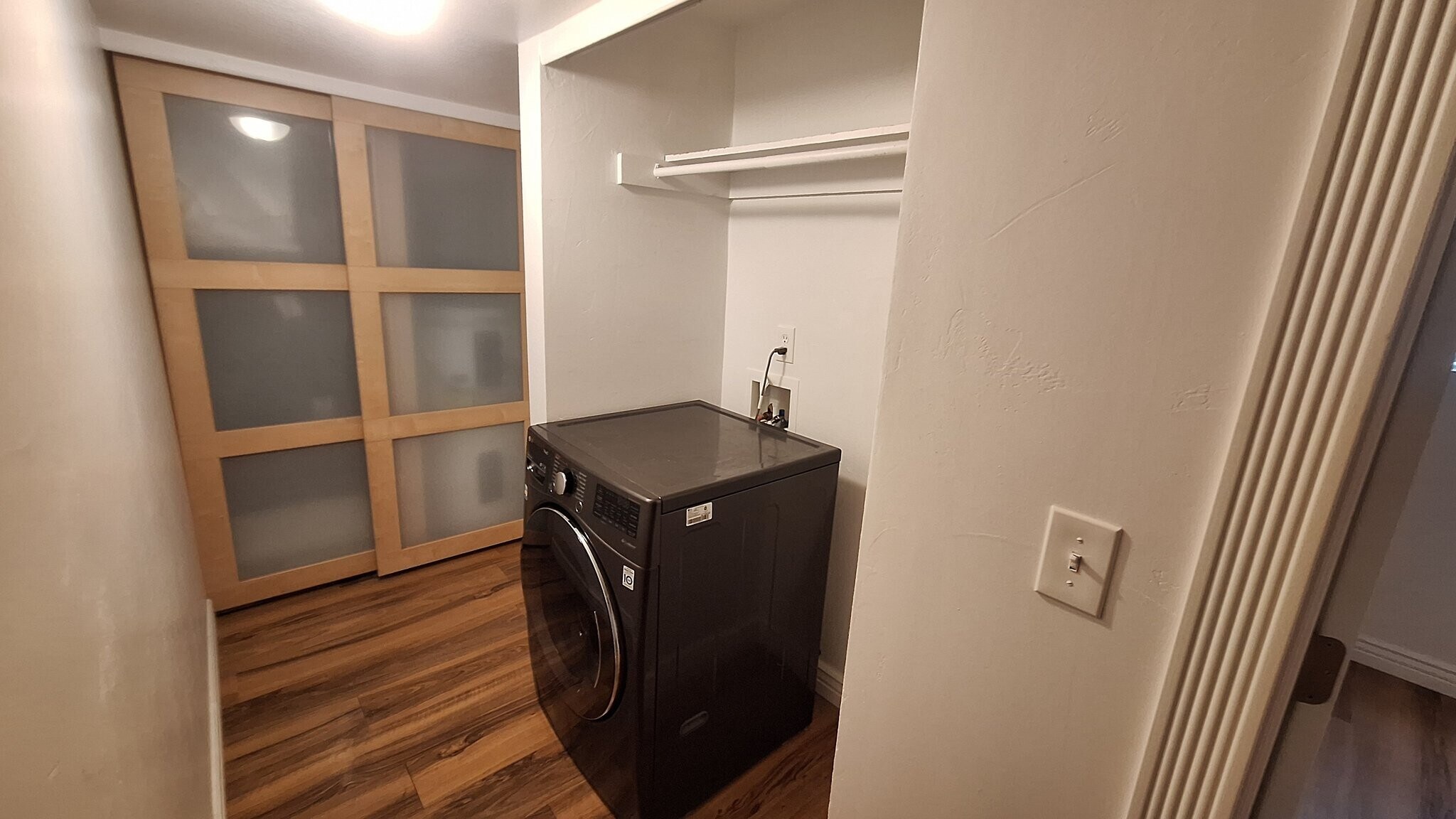 Building Photo - 935 E 600 S