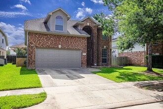 Building Photo - 6411 Virginia Fields Dr